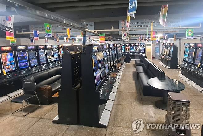 단속된 게임장 [거제경찰서 제공. 재판매 및 DB 금지]