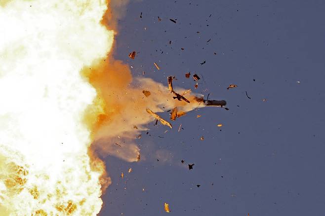 이스라엘 북부 상공에서 이스라엘 공군이 헤즈볼라 무인항공기(UAV)를 요격했다. (사진=AFP)