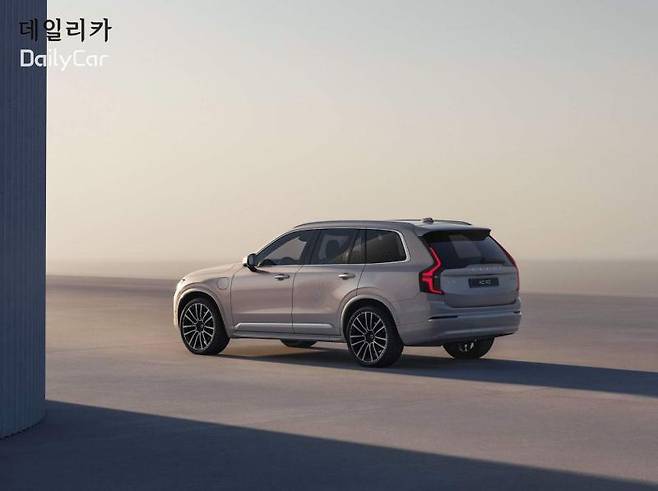 볼보, XC90