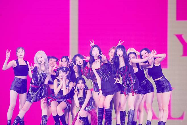 사진제공=스타쉽 엔터테인먼트, 아뮤즈(일본)