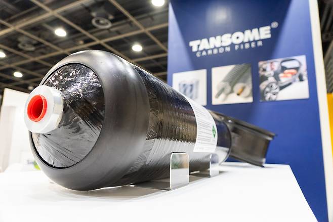 A high-pressure vessel crafted with HS Hyosung Advanced Materials' Tansome high-strength yarn (HS Hyosung Advanced Materials)