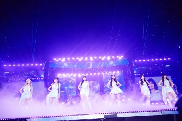 그룹 아이브. / 스타쉽엔터테인먼트 | 아뮤즈 (일본)