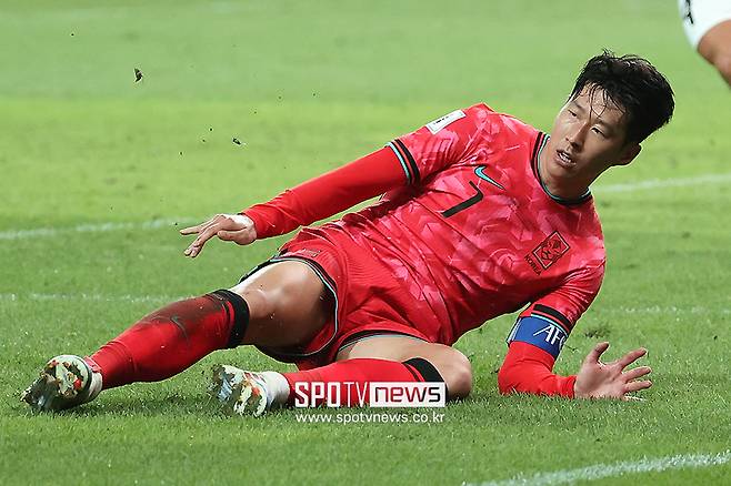 ▲ 홍명보 감독이 이끄는 한국 축구대표팀은 5일 오후 8시 서울월드컵경기장에서 열린 국제축구연맹(FIFA) 2026 북중미 월드컵 아시아지역 3차 예선 B조 1차전에서 팔레스타인과 0-0 무승부를 거뒀다. ⓒ곽혜미 기자