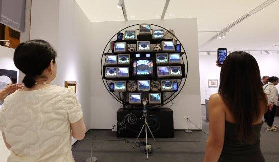 프리즈 서울에 나온 백남준 작품. [뉴스1]