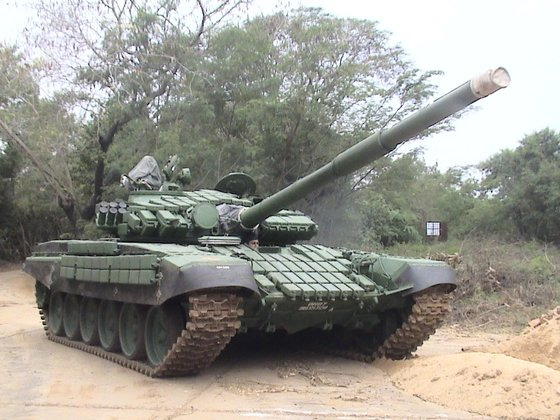 FRCV로 대체를 기다리고 있는 인도 육군의 T-72 아제야 전차. 사진 인도 국방개발기구(DRDO)