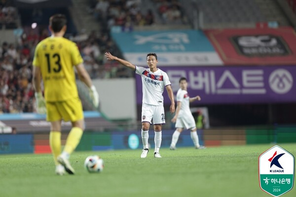 사진=한국프로축구연맹. 수원FC에서 뛰고 있는 미드필더 손준호가 중국축구협회(CFA)로부터 영구 제명 징계를 받으면서 선수 커리어에 적신호가 켜졌다.