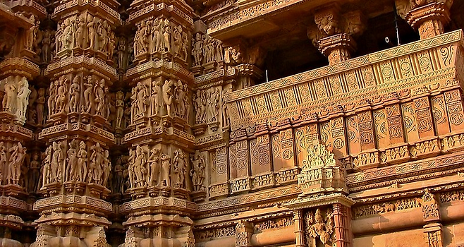 카주라호 사원 단지 / 사진=FLICKR