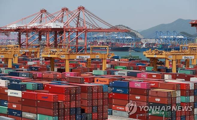 부산항 신항 [연합뉴스 자료 사진]