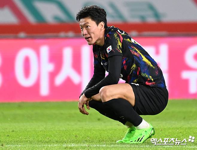 전 대한민국 축구대표팀 공격수 황의조(알라니아스포르)의 사생활을 폭로하고 협박한 혐의로 재판을 받아온 황의조 형수 A씨에게 징역 3년형이 확정됐다. 대법원은 성폭력처벌법상 카메라 등 이용 촬영·반포 등 혐의로 기소된 A씨에게 징역 3년을 선고한 원심판결을 확정했다. 엑스포츠뉴스DB