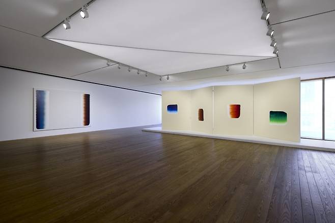 이우환 전시 전경.