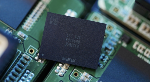 Samsung Electronics’ 9th generation QLC V-NAND. (Samsung Electronics)