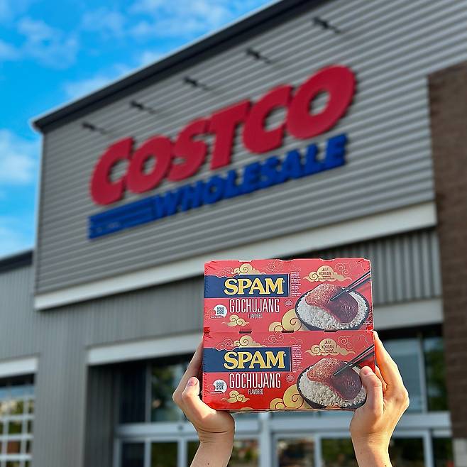 최근 미국에서 출시된 고추장맛 스팸. 코스트코에서만 독점 판매한다.//Hormel Foods. SPAM®