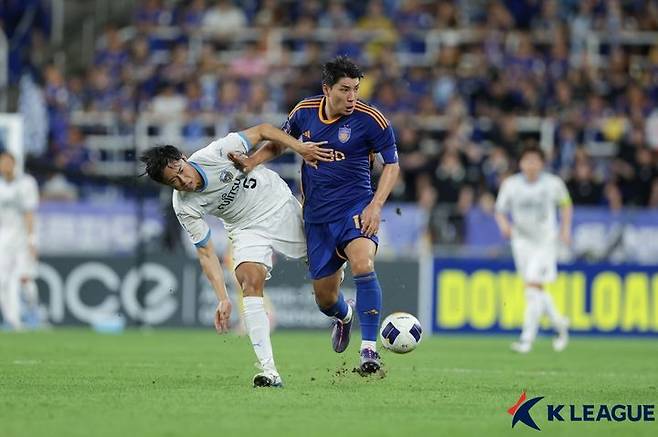 [서울=뉴시스] 프로축구 K리그1 울산 HD의 주민규. (사진=한국프로축구연맹 제공) *재판매 및 DB 금지