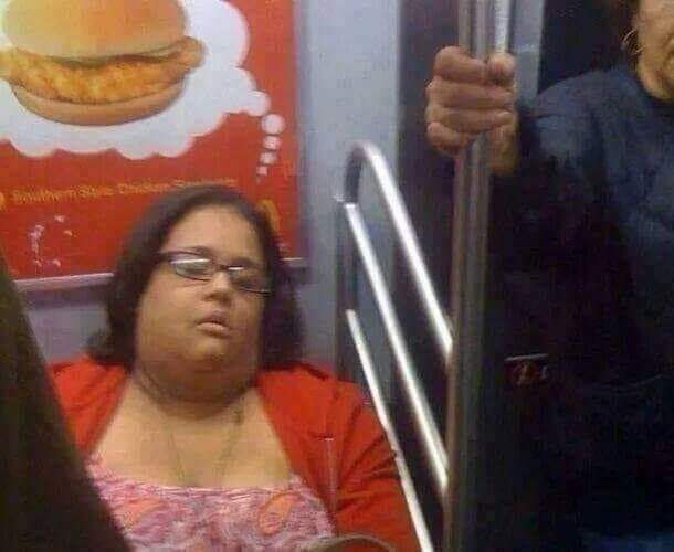 singlebungle1472-20240919-155012-000-resize.jpg Zzz... 집가서... 햄버거... 배달 시켜야지...