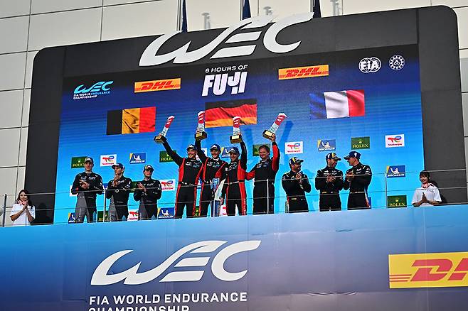 포르쉐 펜스키 모터스포트(#6)가 2024 FIA WEC 후지 6시간 내구 레이스에서 포디엄 정상에 올랐다. 김학수 기자