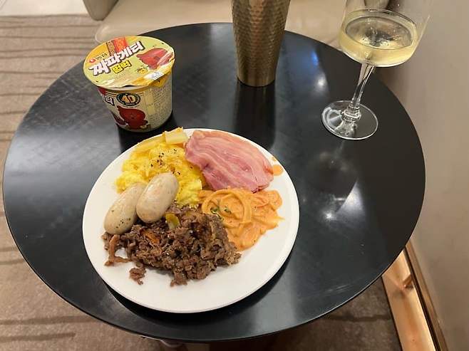 7aec8871b0f66df323ecf390419c7069660b97de43a4110b20b92273d5b8a21e828616ba60ae8e0c28956821198a3d2f1706ddd3c6