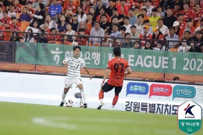 전북 현대 유니폼을 입고 첫 경기를 소화한 이승우. 사진=한국프로축구연맹