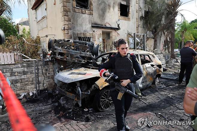 헤즈볼라의 폭격을 받은 이스라엘 북부 도시 [AFP 연합뉴스. 재판매 및 DB 금지]