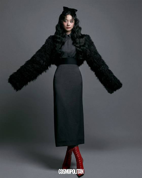 트와이스 쯔위. 사진='코스모폴리탄'