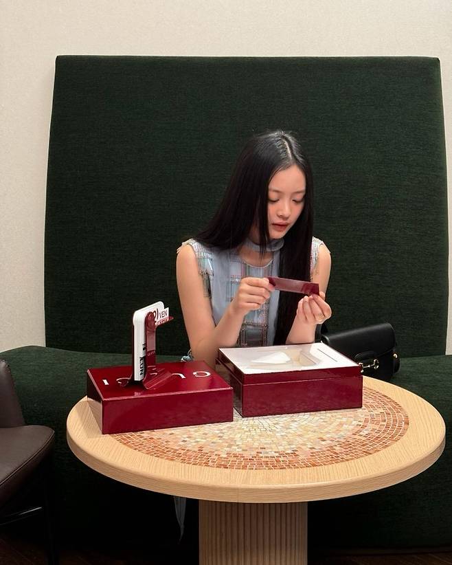 인스타그램 @newjeans_official