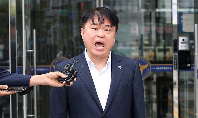 임현택 대한의사협회장. 의협은 개업의들로 구성된 단체로,&nbsp;고소득&nbsp;의사&nbsp;대부분이 개업 의사에 해당한다. 뉴스1