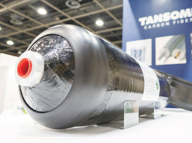 HS효성첨단소재가 최근 미국 샌디에이고 ‘CAMX 2024’ 전시회에서 선보인 탄소섬유 브랜드 ‘탄섬(TANSOME)’. HS효성&nbsp;