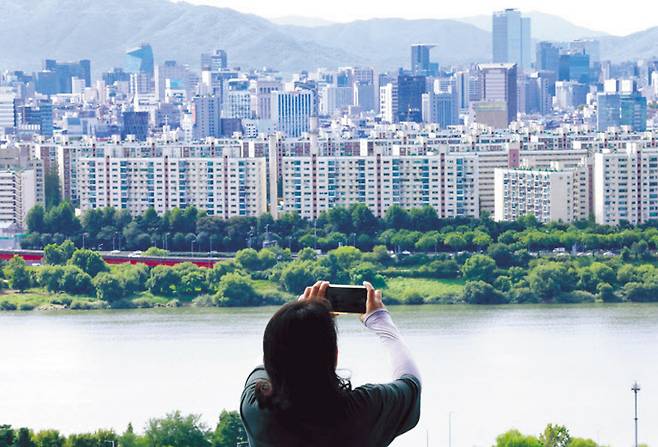 서울 압구정 일대 아파트 단지 모습. [연합]