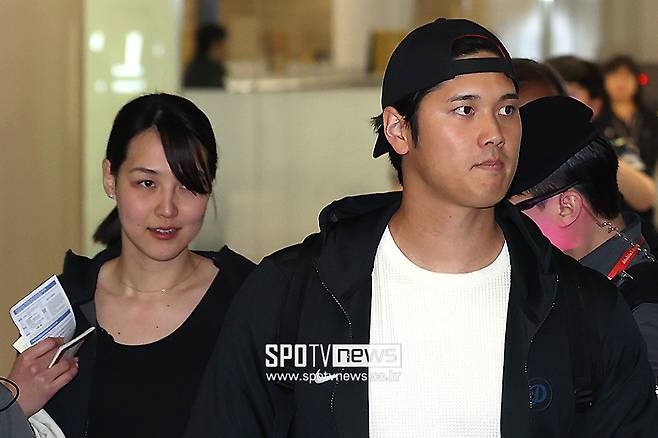 ▲ LA 다저스 오타니 쇼헤이는 지난 겨울 자신의 SNS를 통해 결혼을 깜짝 발표하면서 주목을 받았다. 오타니의 아내인 다나카 마미코는 농구선수 출신으로 알려져 있다. ⓒ곽혜미 기자