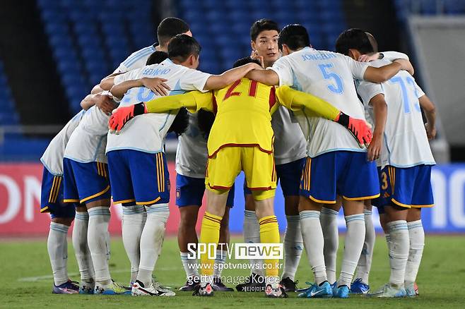 ▲ 김판곤 감독이 이끈 울산은 2일 요코하마 국제경기장에서 열린 2024-25시즌 아시아축구연맹(AFC) 챔피언스리그 엘리트(ACLE) 리그 스테이지 2차전에서 요코하마 F.마리노스에 0-4로 졌다.