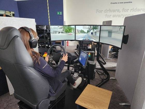 독일 텔레드라이빙 스타트업 베이의 원격주행실. 김남영 기자