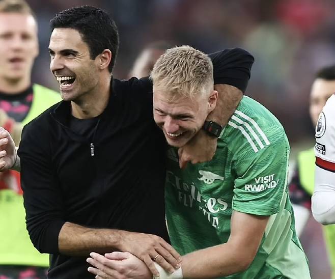 데일리메일 기사캡쳐