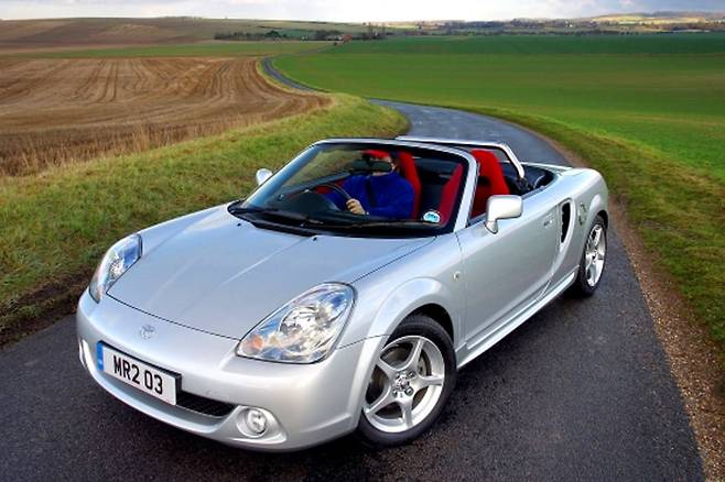 마지막 모델이었던 토요타 3세대 MR2