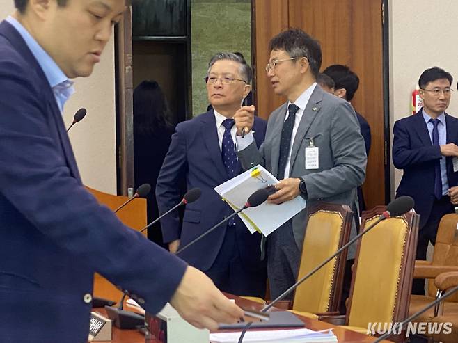 이한준 LH 사장이 10일 국회 국토교통위원회 국정감사에 출석했다. 사진=송금종 기자 