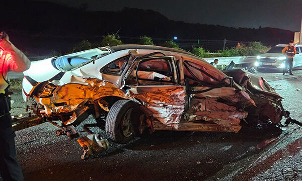 13일 오후 6시35분쯤 충북 청주시 흥덕구 옥산면 경부고속도로 서울방향 청주휴게소 인근에서 차량 7대가 추돌하는 사고가 발생했다. 충북소방본부 제공