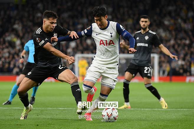 ▲ 축구 매체 '풋볼 토크'는 12일(한국시간) "토트넘은 내년에 에스파뇰의 공격수 하비 푸아도 영입을 추진하기로 결정했다"라며 "푸아도는 인상적인 커리어를 쌓으면서 토트넘의 관심을 끌었다"라고 보도했다. 이어 "푸아도의 계약은 2025년 6월에 만료된다. 토트넘은 푸아도를 자유계약으로 영입해 손흥민의 백업으로 활용할 계획이다. 궁극적으로는 손흥민의 후계자가 되길 희망하고 있다"라고 덧붙였다.