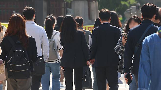 출근하는 시민들 [사진제공:연합뉴스]