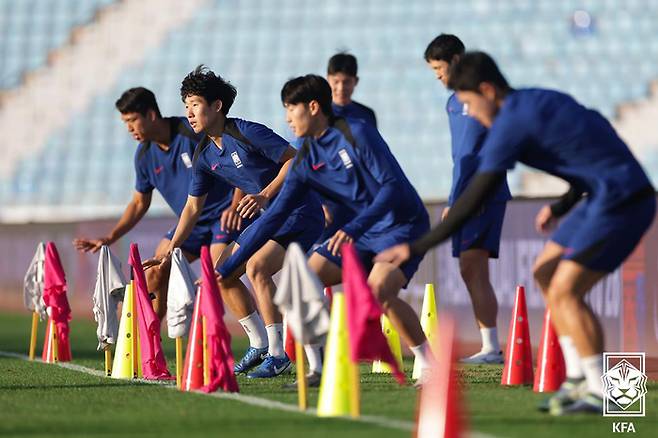 9일(현지시간) 요르단 암만인터내셔널스타디움에서 2026 FIFA 북중미 월드컵 아시아 3차 예선 요르단과 경기를 하루 앞둔 한국 축구대표팀 홍현석이 공식 훈련을 하고 있다. 대한축구협회 제공