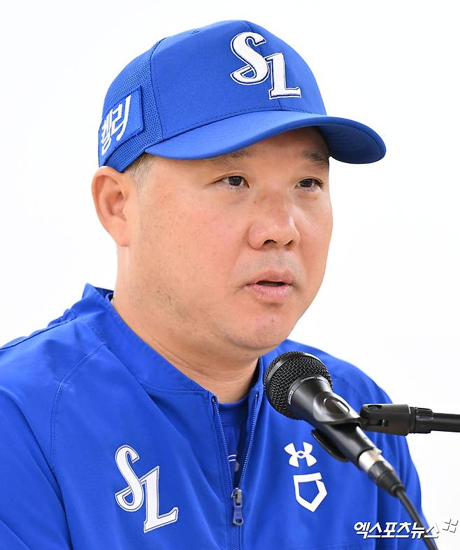 14일 오후 대구삼성라이온즈파크에서 열리는 '2024 신한 SOL Bank KBO 포스트시즌' LG 트윈스와 삼성 라이온즈의 플레이오프 2차전 경기, 삼성 박진만 감독이 브리핑을 갖고 있다. 대구, 김한준 기자