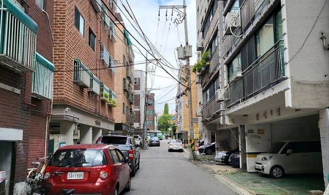 아시아경제는 지난 7월 경기 부천시 원미구 심곡동의 빌라촌을 찾아 전세사기 피해 주택에 새로운 세입자가 거주 중인 사실을 확인했다. 사진=권현지 기자