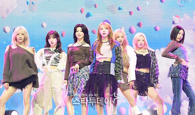 그룹 빌리. <강영국 기자>