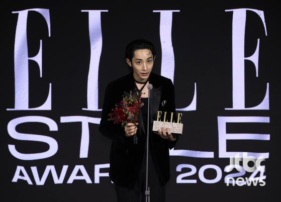 17일 오후 서울 성수동 에스팩토리에서 화려한 스타일 축제 '엘르 스타일 어워즈 2024(ELLE STYLE AWARDS 2024)' 가 열렸다. 박세완 엔터뉴스팀 기자 park.sewan@jtbc.co.kr (콘텐트비즈니스본부)