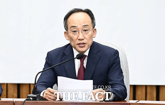 추경호 국민의힘 원내대표가 김건희 여사를 타깃으로 장외 집회를 추진하는 더불어민주당을 비판했다. /박헌우 기자