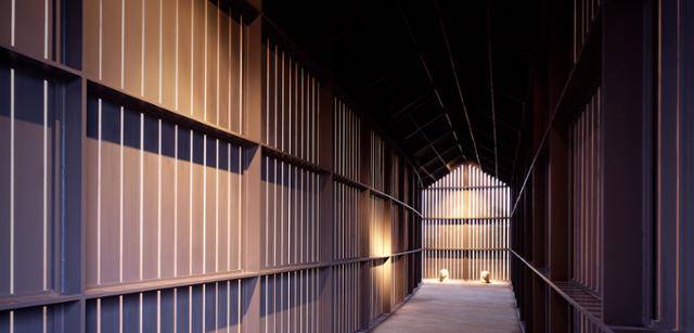 제주의 자연과 건축을 경험할 수 있는 단 한 곳을 선택하라면 수풍석 뮤지엄이다.