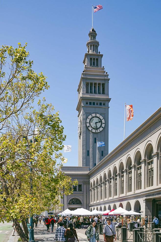 Ferry Plaza Farmers Market