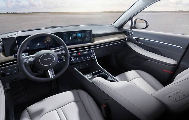 '25년형 쏘나타 디엣지 실내'