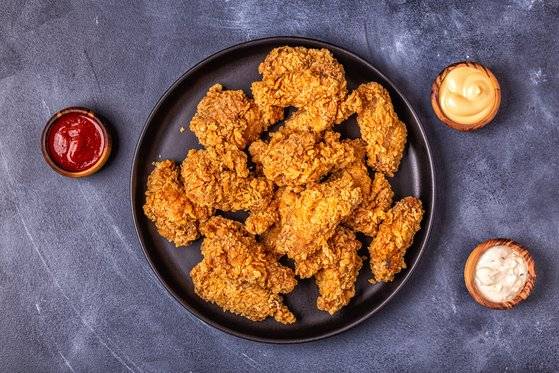 치킨. 본 기사 내용과 직접적 관련은 없음. 셔터스톡