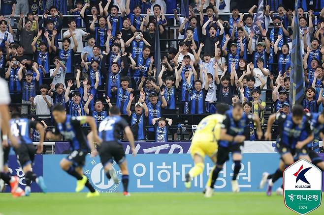 K리그가 2년 연속 유료관중 300만명을 돌파했다. (한국프로축구연맹 제공)