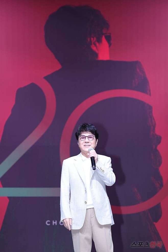 정규 20집 '20' 발매 기념 기자 간담회에 참석한 가수 조용필. 24. 10. 22 ⓒ이혜영 기자 lhy@hankooki.com