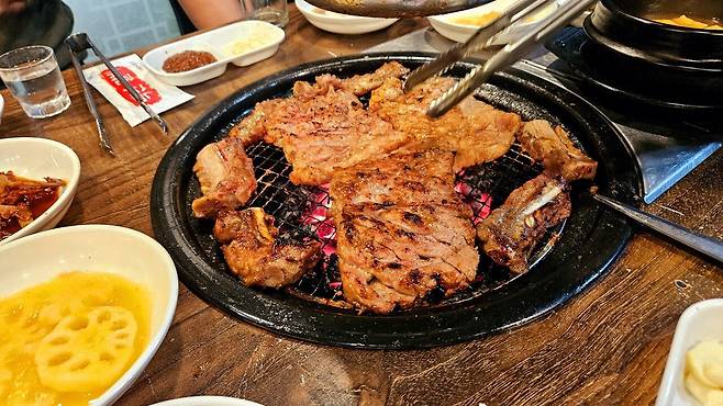 20241026_185421.jpg 저녁 아들 야구팀 가족들과 회식