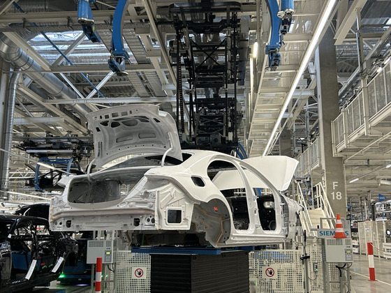 Cars being manufactured at Mercedes-Benz's Factory 56 in Sindelfingen, Germany. [SARAH CHEA]